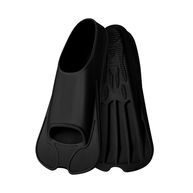 Comfortable and flexible silicone adult diving fins