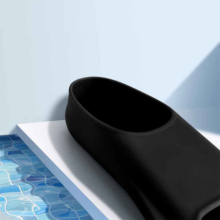 Comfortable and flexible silicone adult diving fins