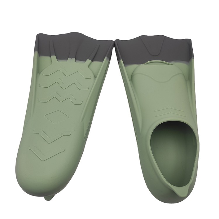 Color matching wide fin silicone adult diving fins