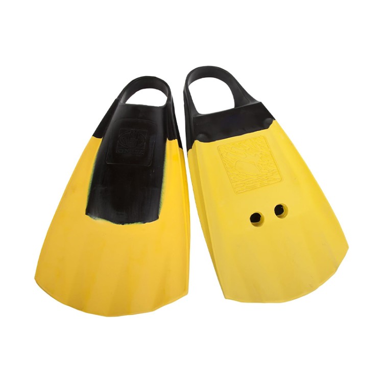 Lightweight natural rubber adult diving fins