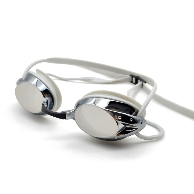 Anti-polarized and anti-fog silicone adult swimming goggles