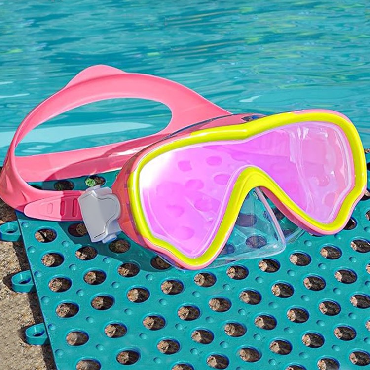 Anti-fog clear vision children's diving mask