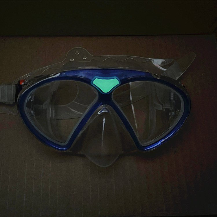 High quality transparent tempered glass children's diving mask