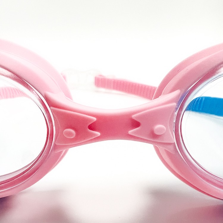 Cute color matching anti-fog children's swimming goggles